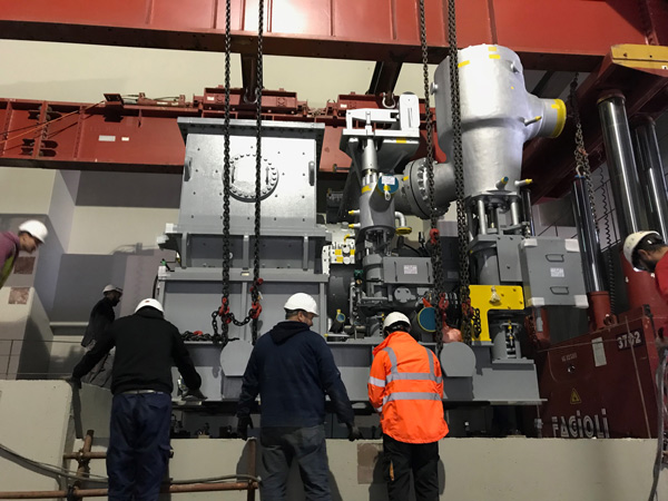 Erection of feedwater pumps Ptolemais V